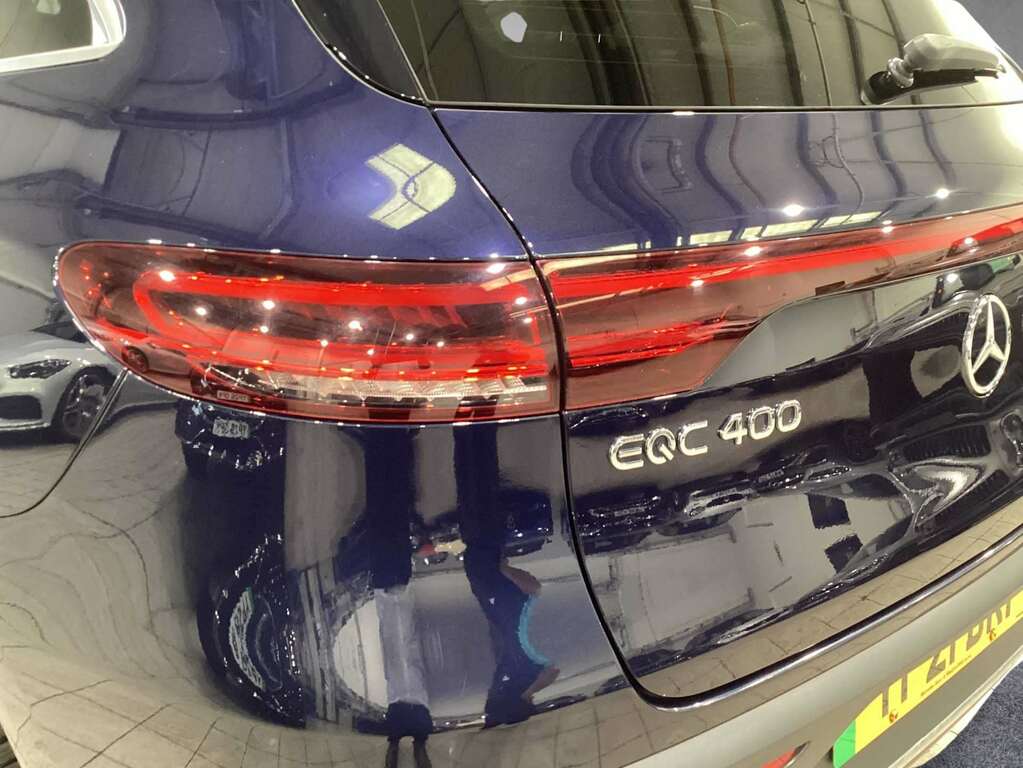 Mercedes-Benz EQC 400 300Kw Amg Line Premium 80Kwh White #11