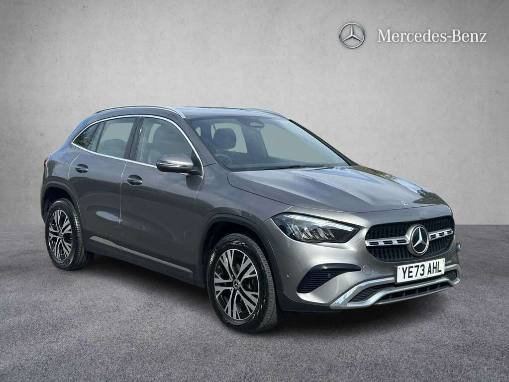 Mercedes-Benz GLA Class 200 Sport Executive 2024 Grey