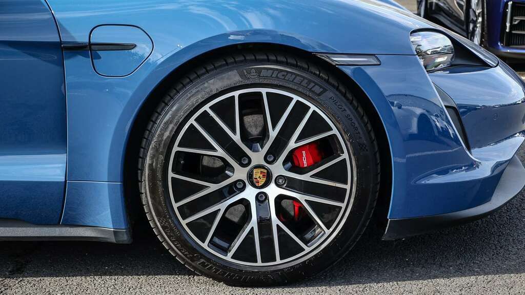 Porsche Taycan 4S 93Kwh 2020 Blue #6
