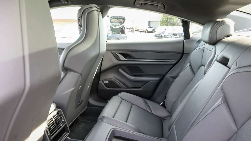 Porsche Taycan 500Kw Turbo 93Kwh 22Kw 5 Seat Blue #15
