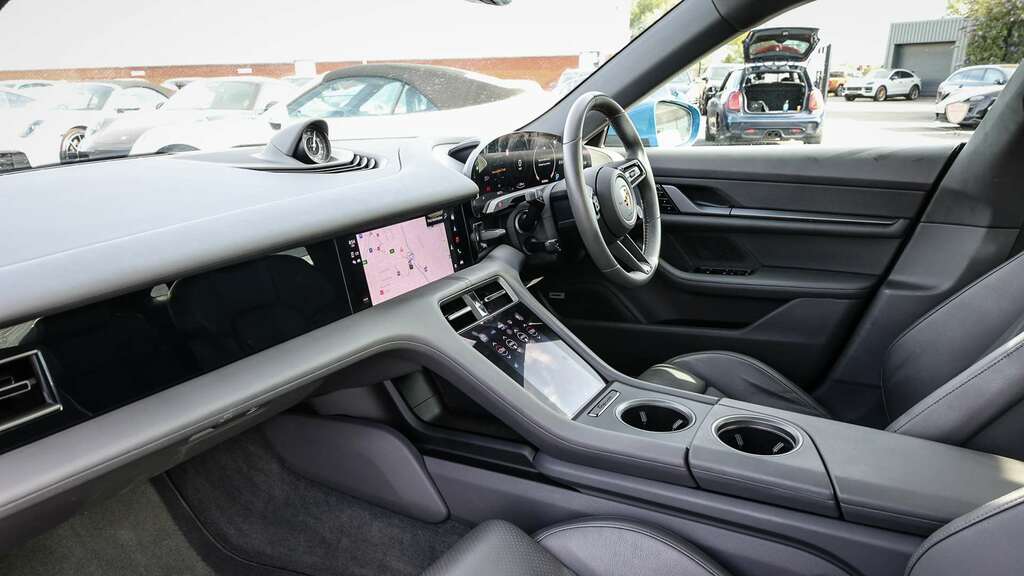 Porsche Taycan 4S 93Kwh 2020 Blue #5