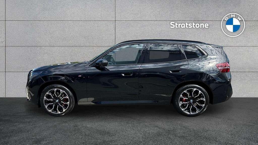 BMW X3 30E Xdrive M Sport 2025 Black #4