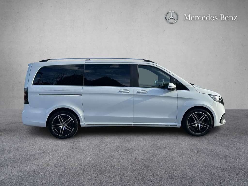 Mercedes-Benz V Class V300 D Premium Amg Line 9G-tronic Long 2025 White #4