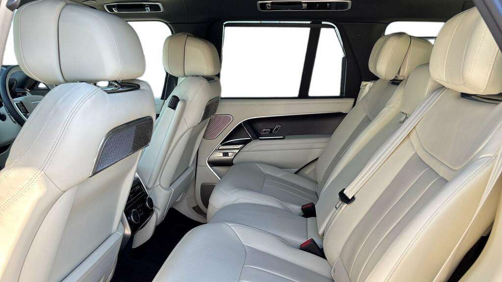 Land Rover Range Rover 3.0 D350 2024 Gold #4