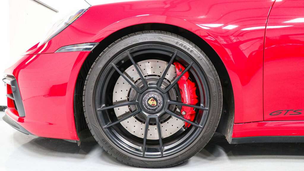 Porsche 911 Carrera 4 Gts S-a 2022 Red #6