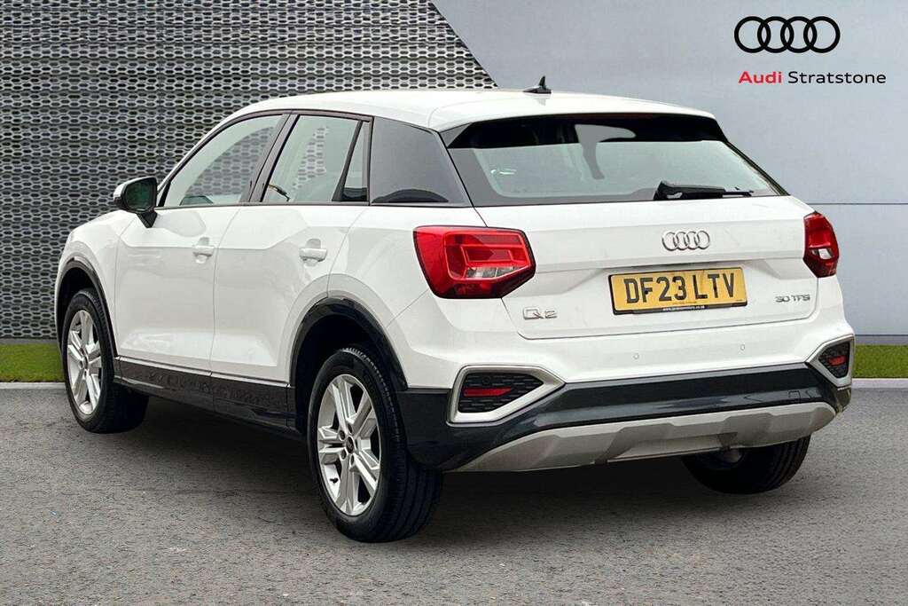 Audi Q2 30 Tfsi Sport 2023 DF23LTV White #3