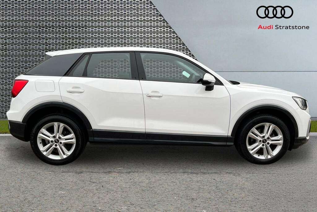 Audi Q2 30 Tfsi Sport 2023 DF23LTV White #4