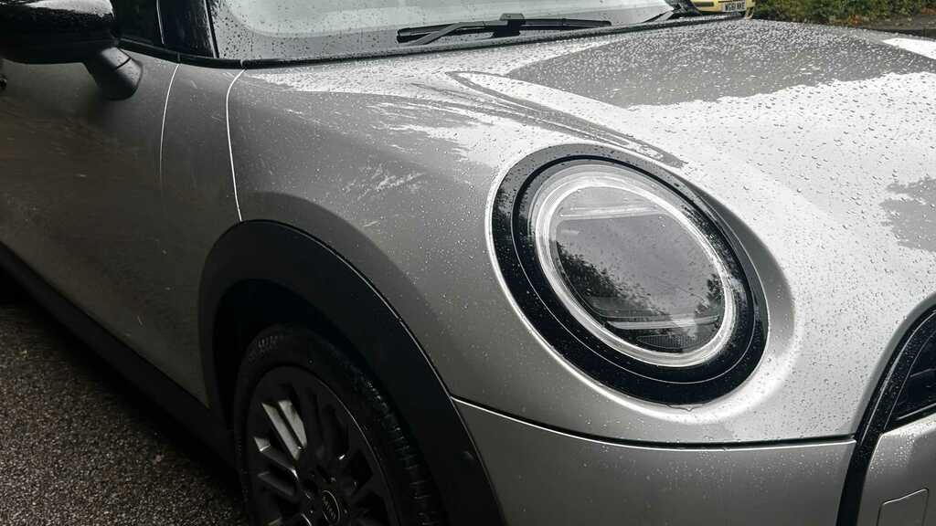 Mini Hatch 2.0 S Classic 2025 YG75GDE Silver #5