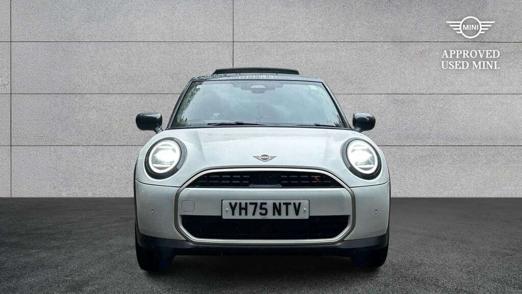 Mini Hatch 2.0 S Exclusive 2025 YH75NTV White #2
