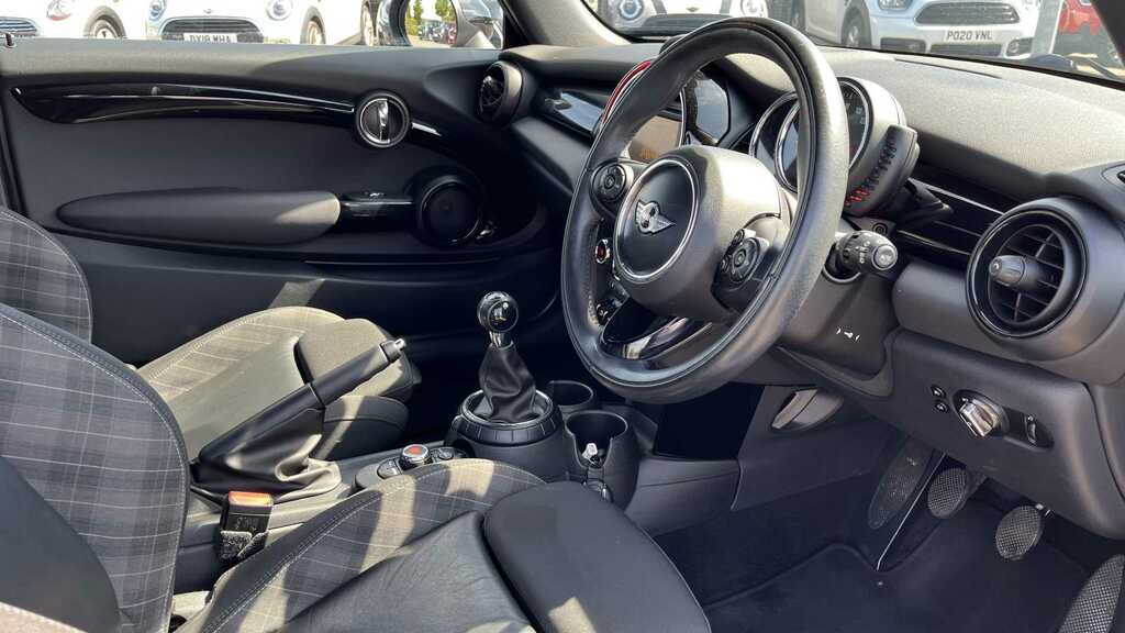Mini Hatch 1.5 Cooper Chili Pack 2016 GM16OGE Grey #6