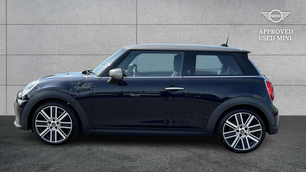 Mini Hatch 1.5 Cooper Exclusive 2021 MM21FRN Black #3