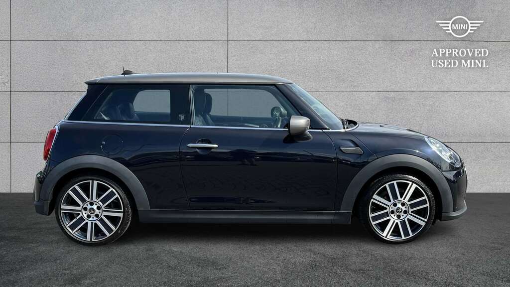 Mini Hatch 1.5 Cooper Exclusive 2021 MM21FRN Black #2