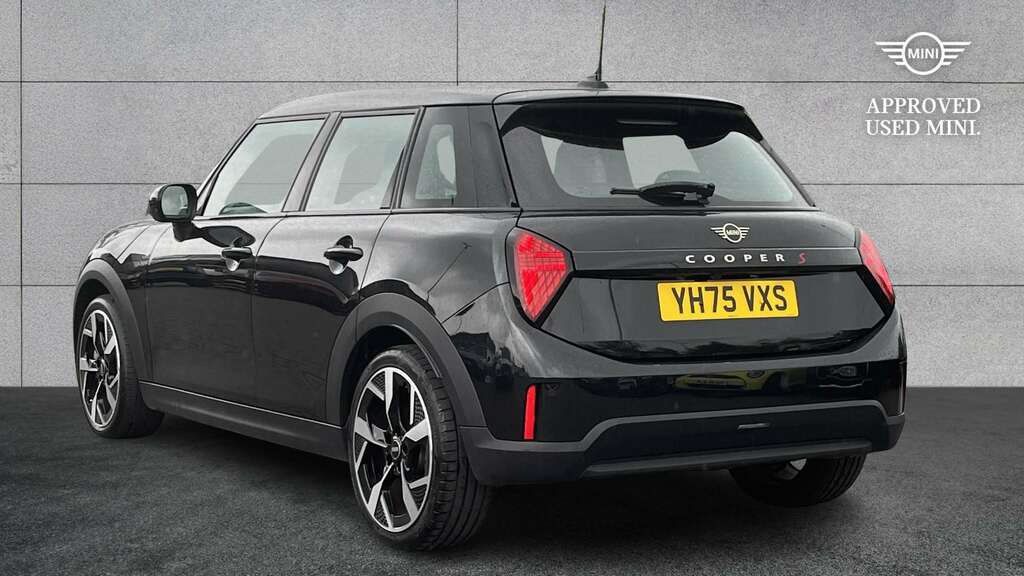 Mini Hatch 2.0 S Exclusive 2025 YH75VXS Black #4