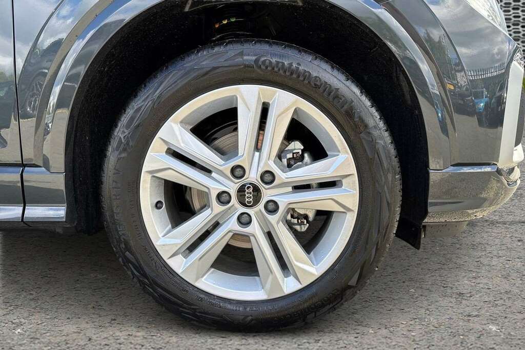 Audi Q2 35 Tfsi Sport S Tronic 2026 MM26FLH Grey #5