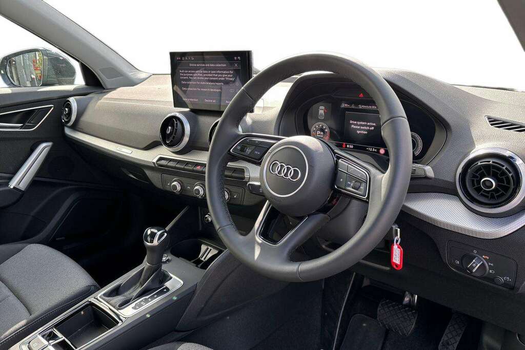 Audi Q2 35 Tfsi Sport S Tronic 2026 MM26FLH Grey #6