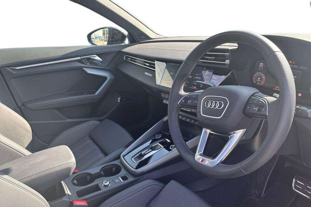 Audi A3 1.5 Tfsi 150 Black Edition S Tronic 2026 MD75EYK  #6