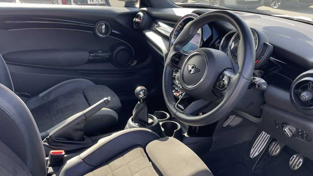 Mini Hatch 1.5 Cooper Sport 2021 MM71KXJ Grey #5