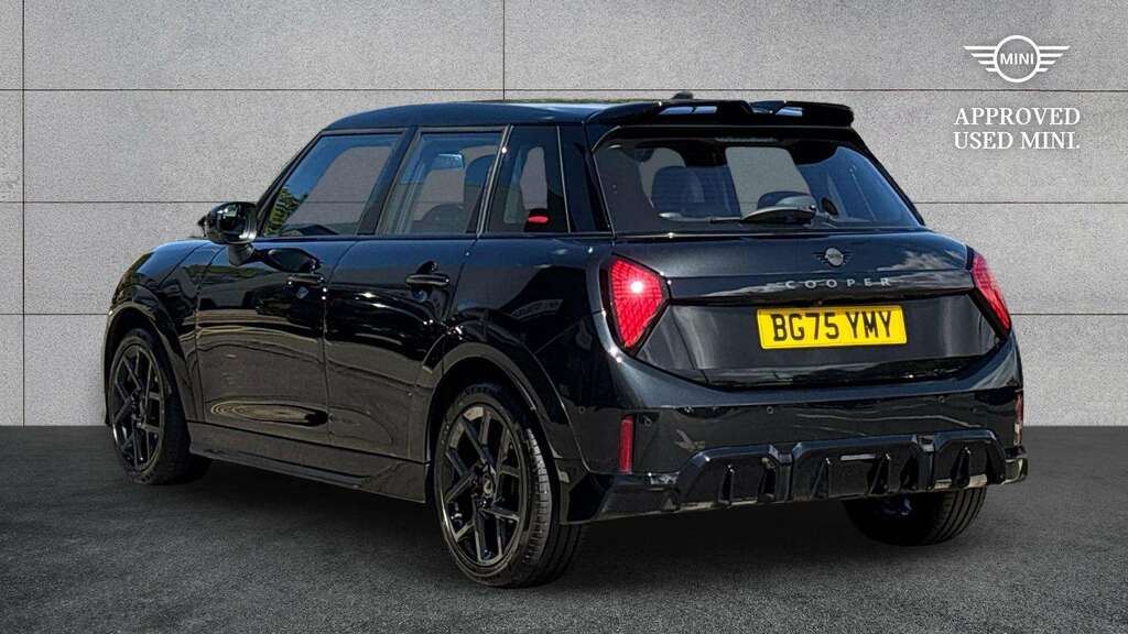 Mini Hatch 1.5 C Sport 2025 BG75YMY Black #2