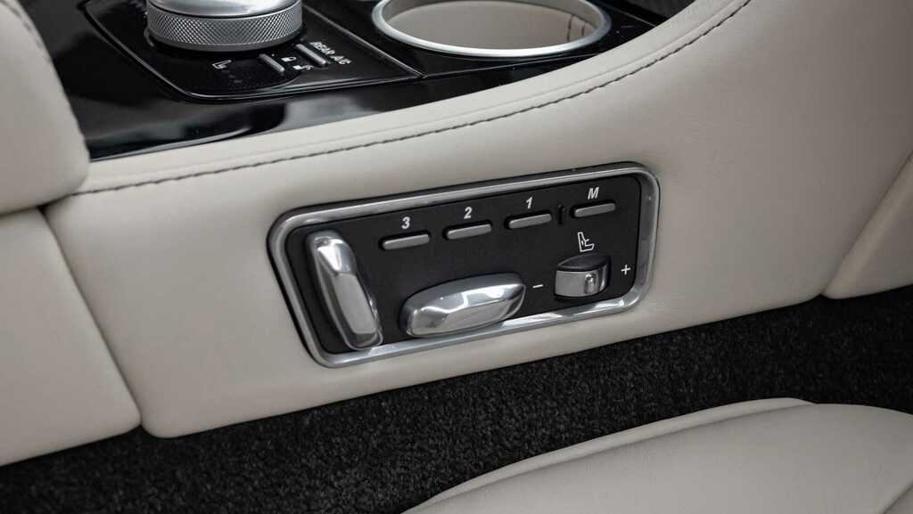 Aston Martin Rapide S V12 552 Touchtronic III Silver #19