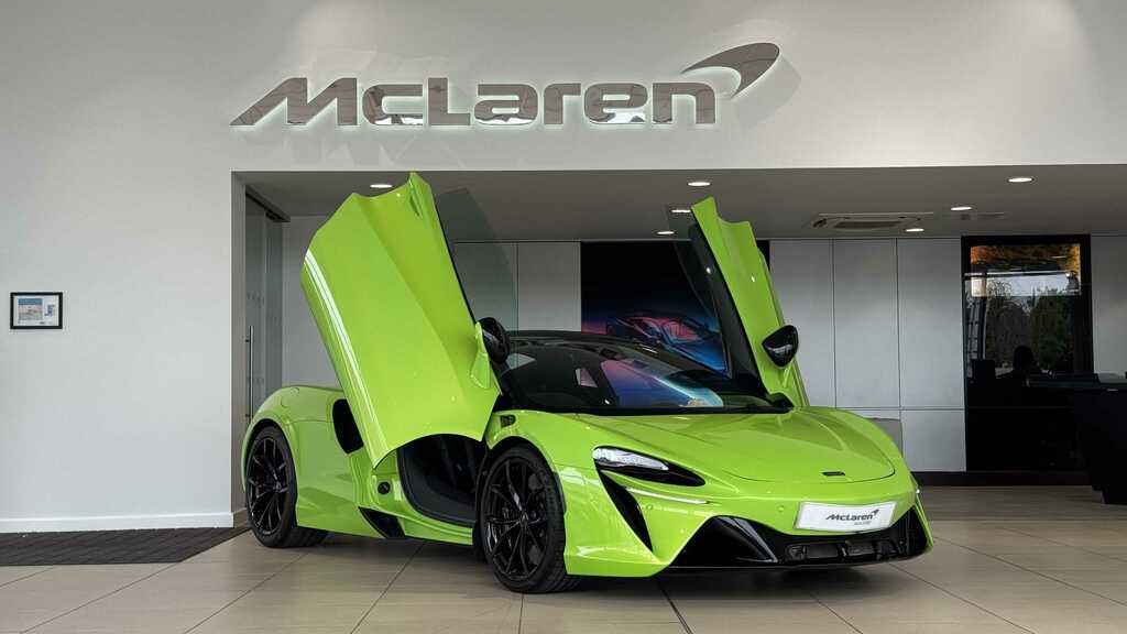 McLaren Artura V6 Phev Dct 2024 RV74JZW Green #5