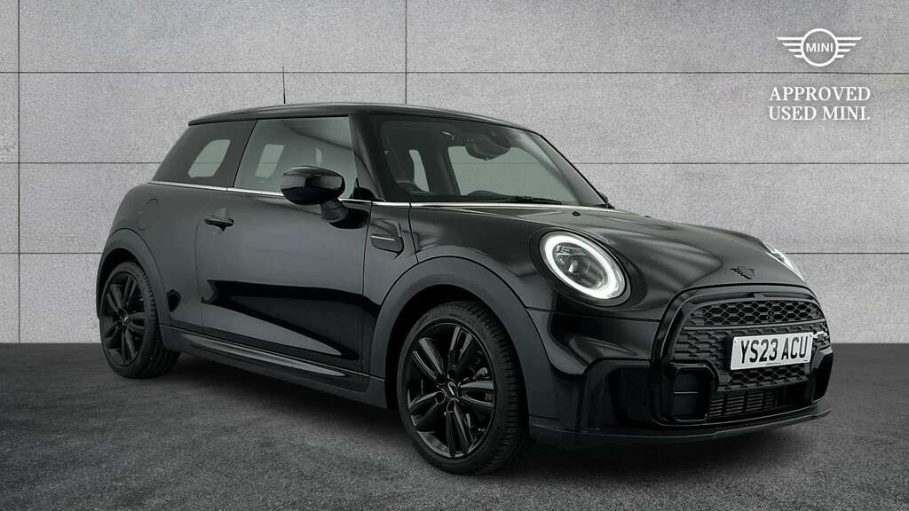 Mini Hatch 1.5 Cooper Sport 2023 YS23ACU Black