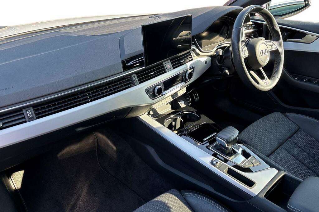 Audi A5 35 Tdi S Line S Tronic 2023 GL23CFF White #2