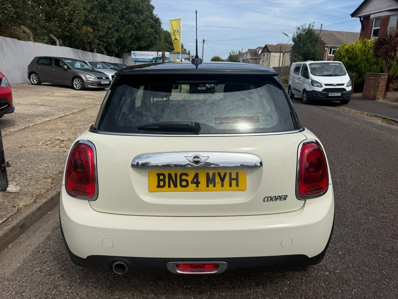 Mini Hatch Hatchback BN64MYH White #5