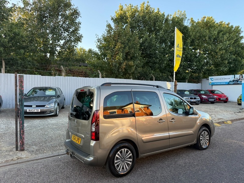 Peugeot Partner Tepee Blue Hdi Tepee Allure Brown #3