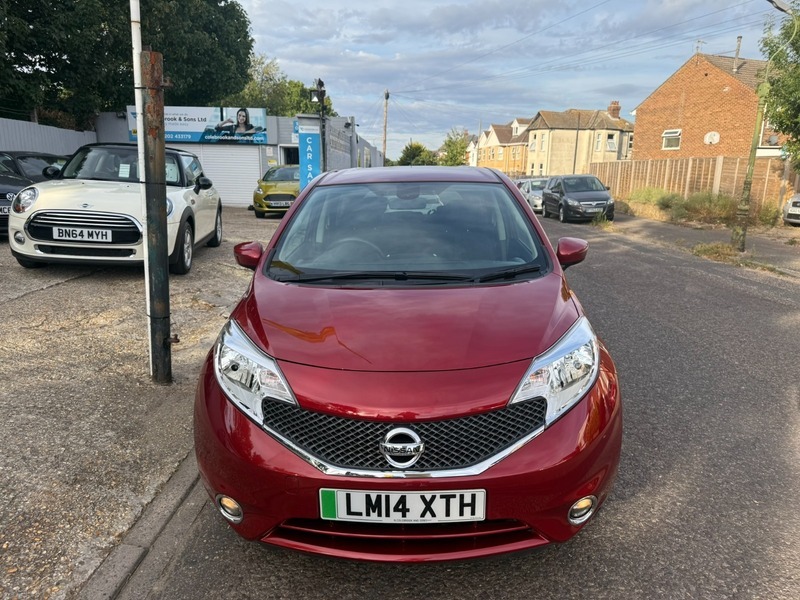 Nissan Note Acenta Premium Dig-s Red #5