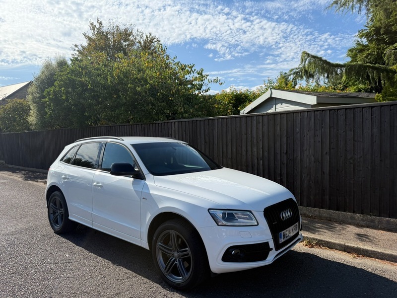 Audi Q5 Tfsi Quattro S Line White #4