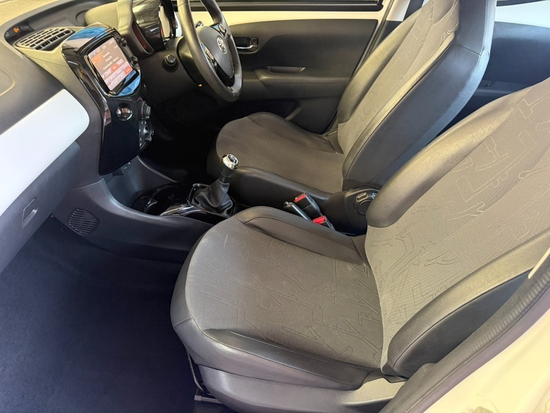 Toyota Aygo 1.0 Vvt-i X-cite Hatchback Euro Blue #9