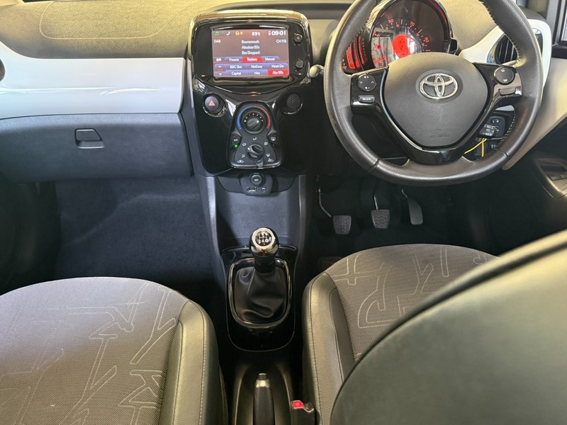 Toyota Aygo 1.0 Vvt-i X-cite Hatchback Euro Blue #10