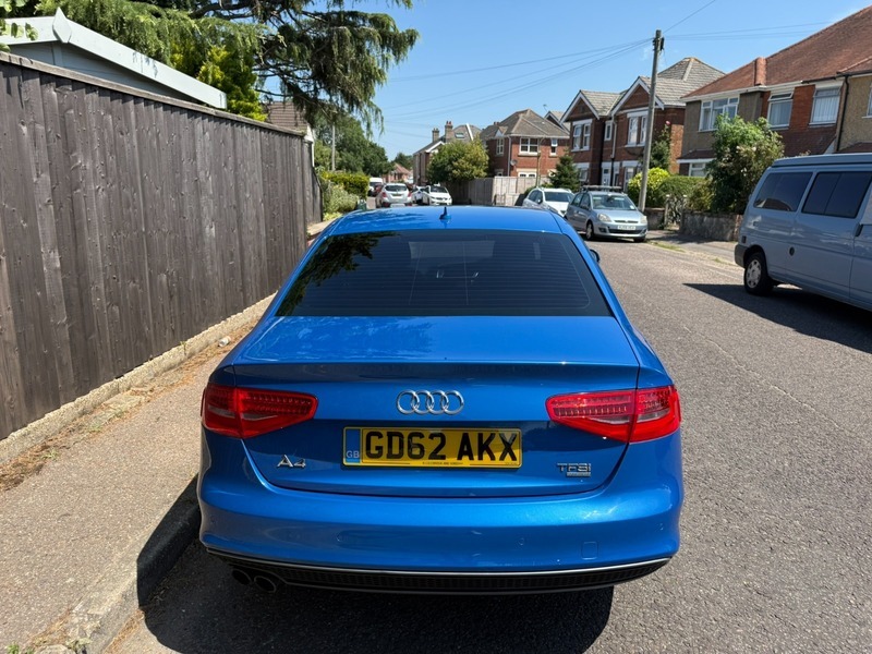 Audi A4 Se Technik White #8