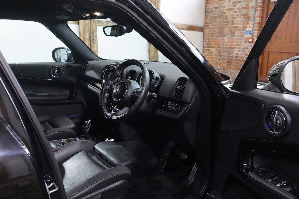 Mini Countryman Countryman Cooper S Classic White #15