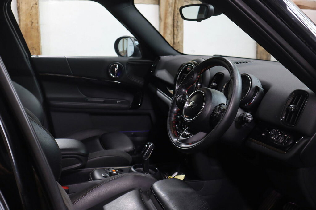 Mini Countryman Countryman Cooper S Classic White #16