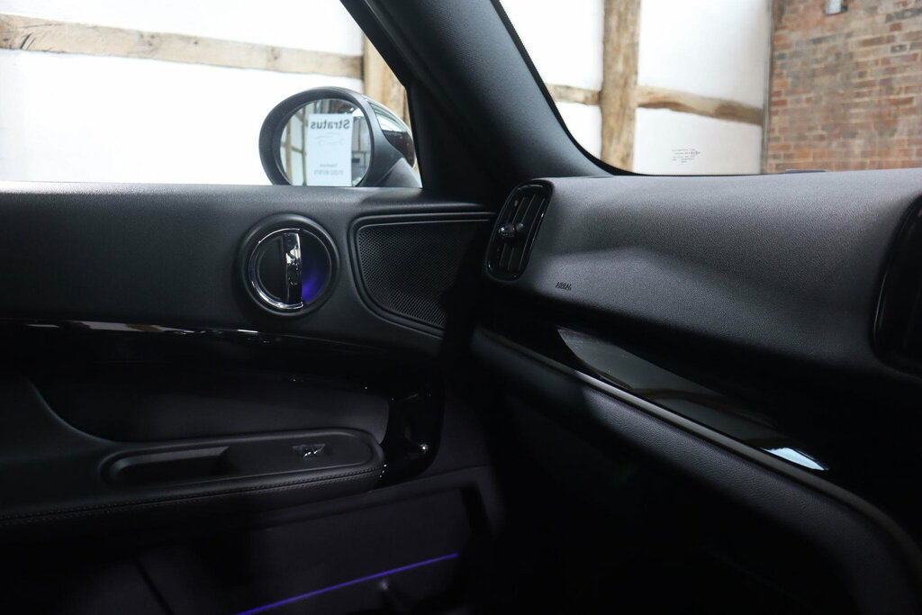 Mini Countryman Countryman Cooper S Classic White #63