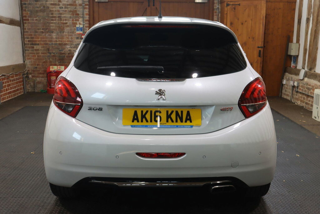 Peugeot 208 1.6 Thp Gti Prestige Euro 6 S S White #5