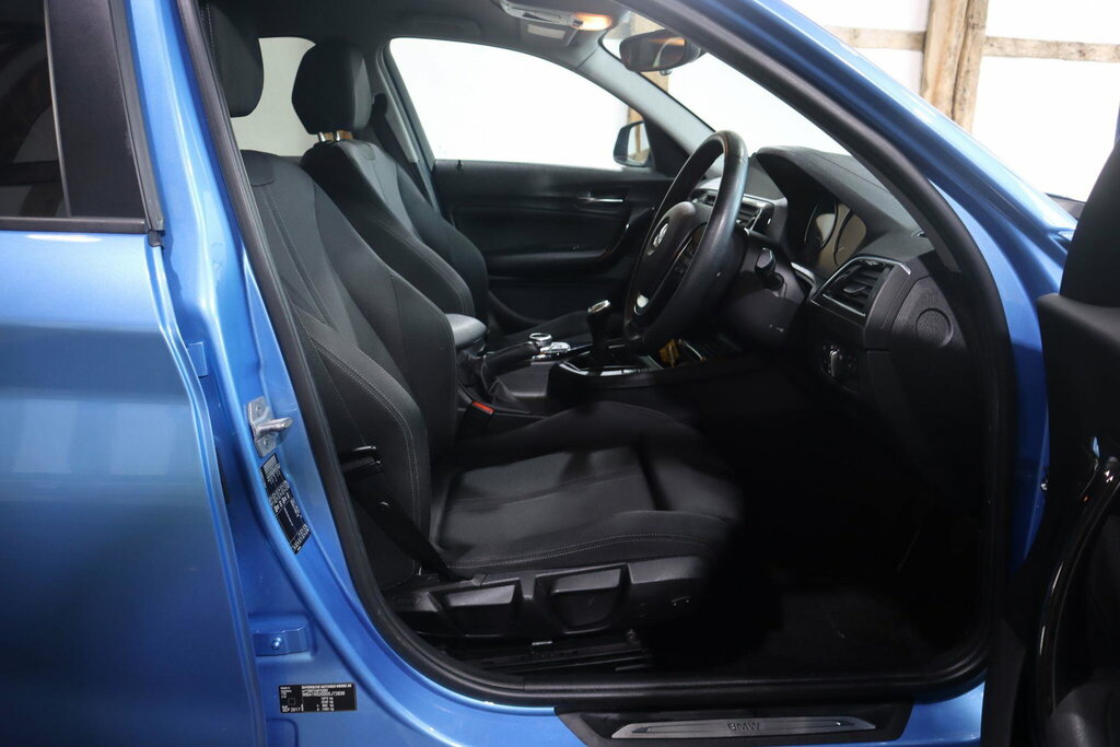 BMW 1 Series 1.5 116D Sport 114 Bhp Blue #10
