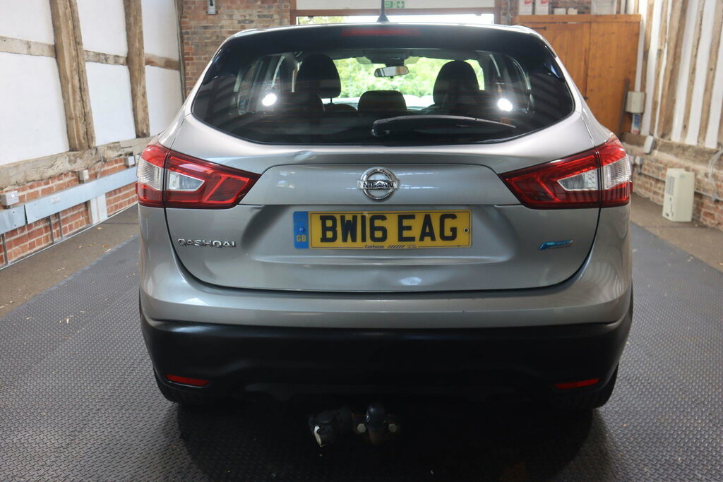 Nissan Qashqai 1.5 Dci Acenta 2Wd Euro 6 S S Silver #5