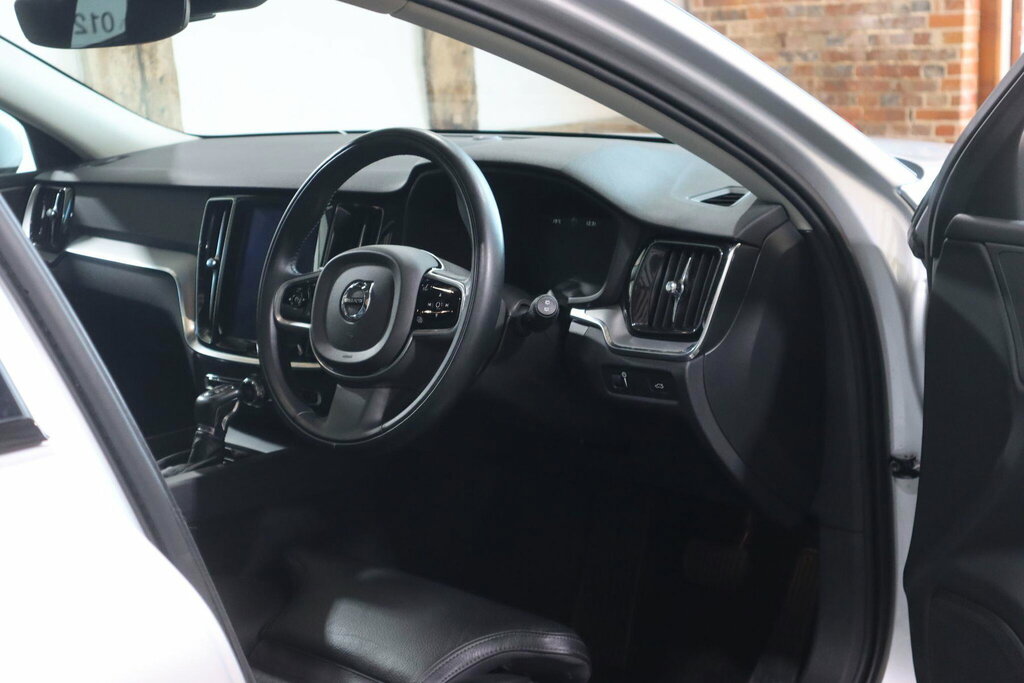 Volvo V60 Cross Country 2.0 D4 Awd Euro 6 Ss Silver #9