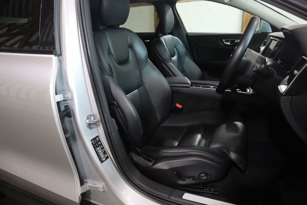 Volvo V60 Cross Country 2.0 D4 Awd Euro 6 Ss Silver #11