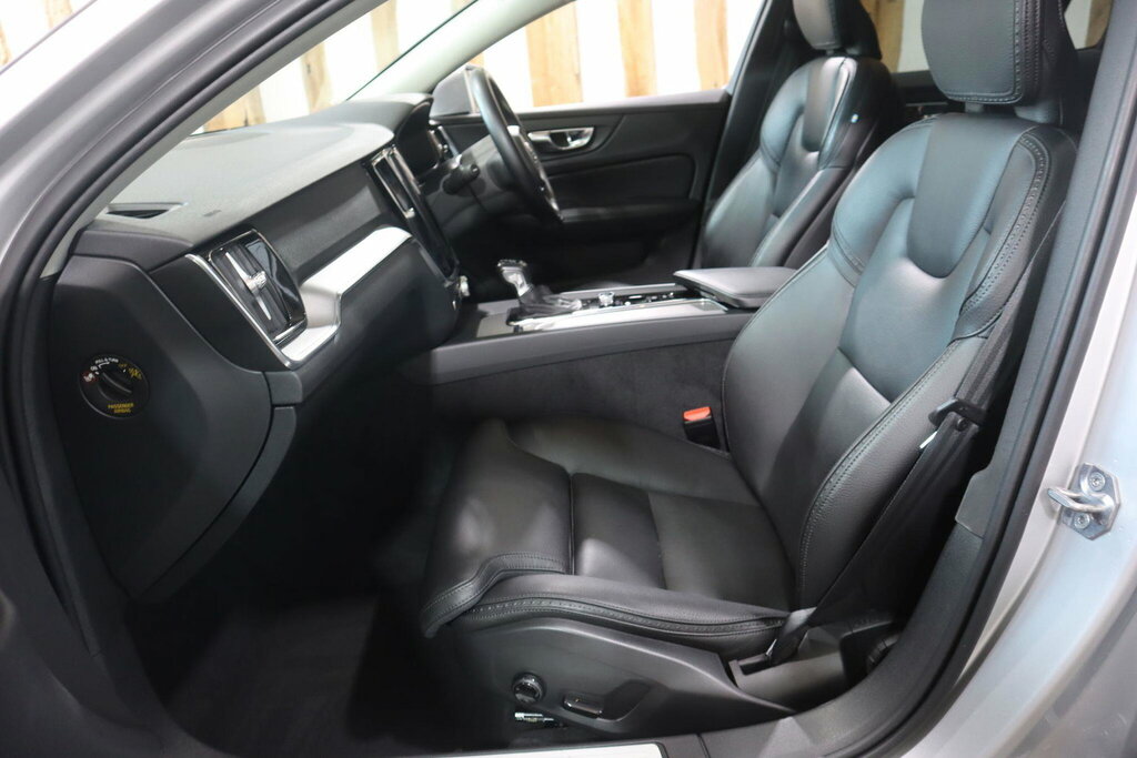 Volvo V60 Cross Country 2.0 D4 Awd Euro 6 Ss Silver #34