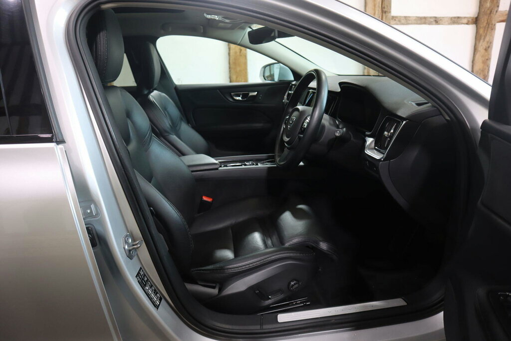 Volvo V60 Cross Country 2.0 D4 Awd Euro 6 Ss Silver #10