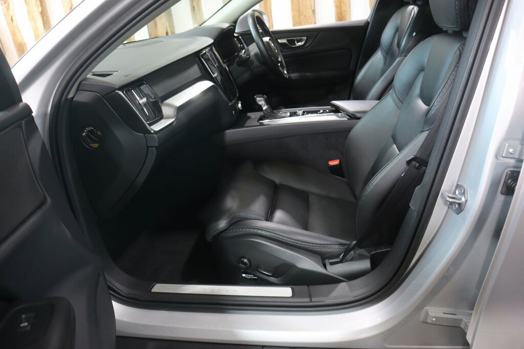 Volvo V60 Cross Country 2.0 D4 Awd Euro 6 Ss Silver #33