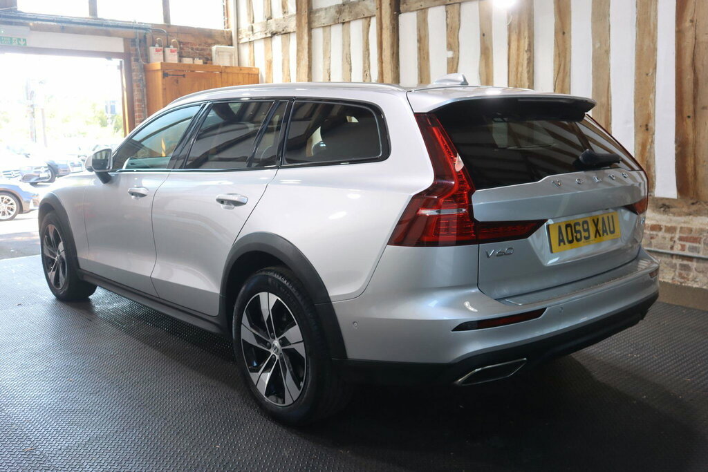 Volvo V60 Cross Country 2.0 T5 Plus Awd Euro 6 S S Silver #4