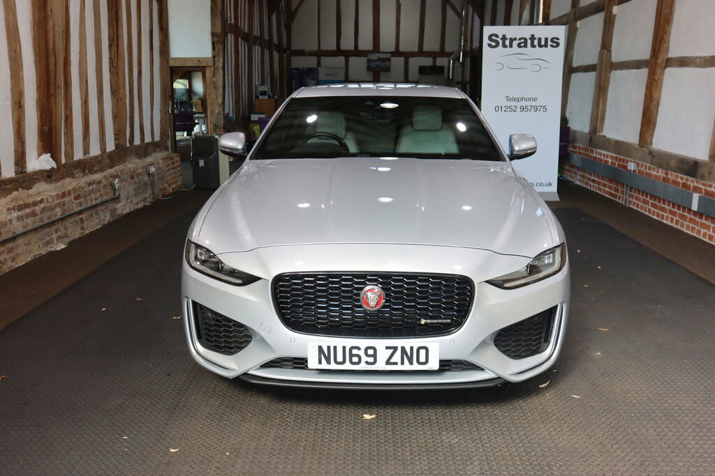 Jaguar XE 2.0 P250i R-dynamic S Euro 6 S S Silver #2