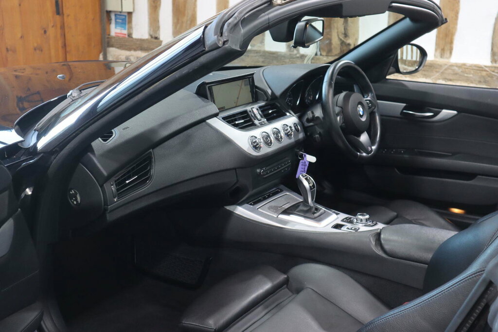BMW Z4 Z4 Sdrive20i M Sport Roadster Black #31
