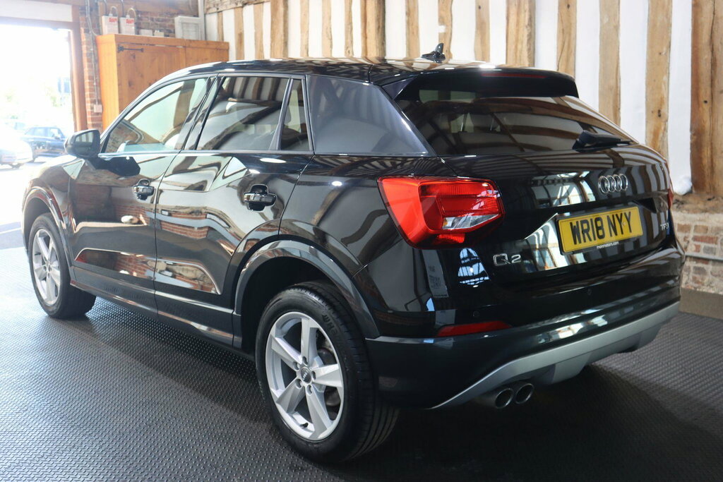 Audi Q2 1.4 Tfsi Cod Sport Euro 6 S S Black #4
