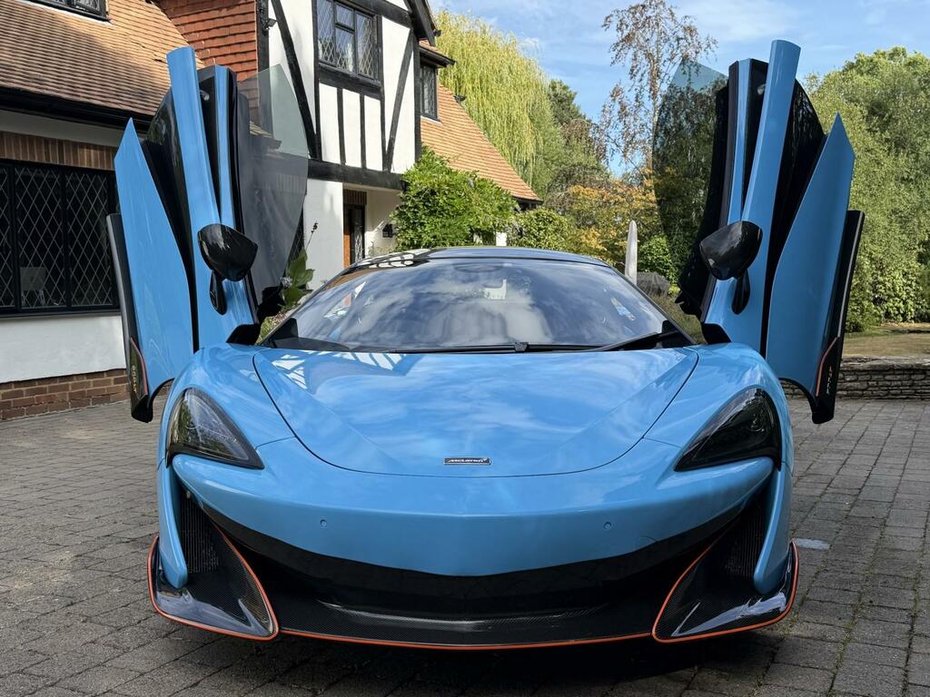 McLaren 600LT 3.8 T V8 Grey