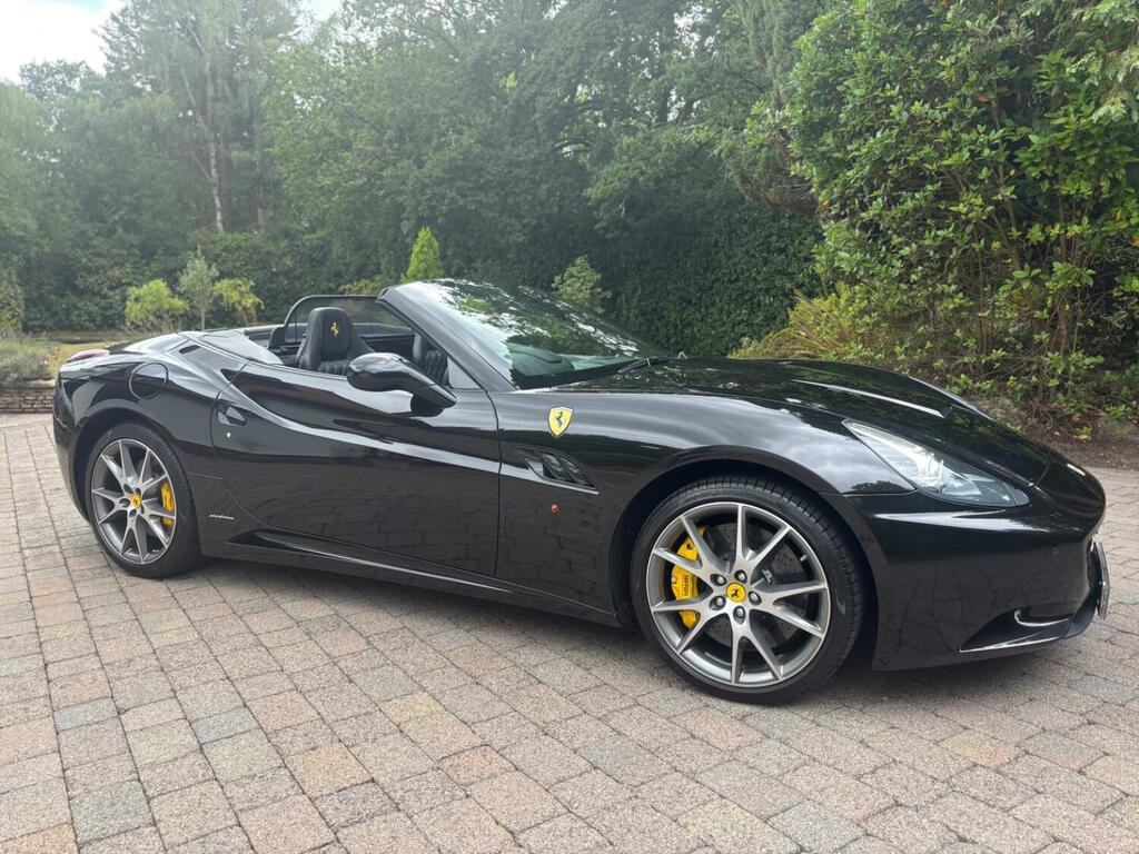 Ferrari California California 22 Red #12